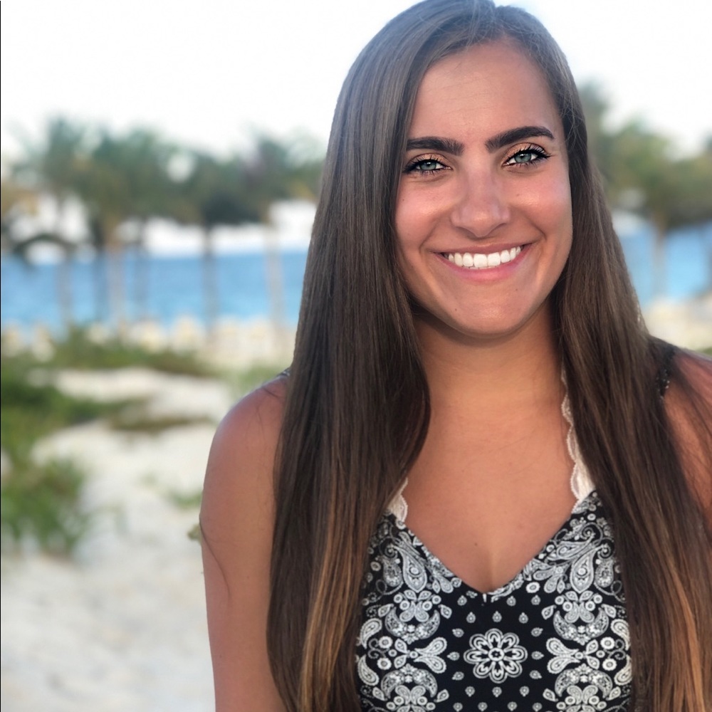 Meet your Posher, Erika